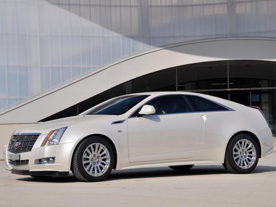  Cadillac CTS Coupe 2010 года  (фото 3 из 27)
